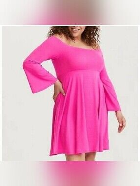 NWT TORRID off the shoulder mini dress.  Womens. Size 3. Hot Pink.